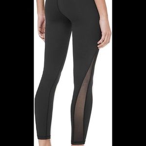 lululemon Train Times Leggings 7/8 25"